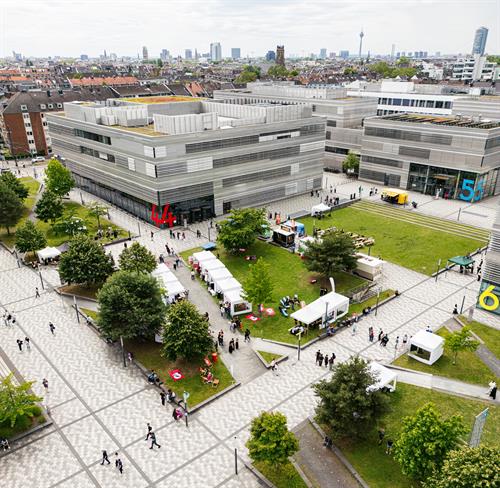 Blick über den Campus.